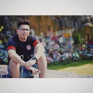 Meet your Posher, Ernesto